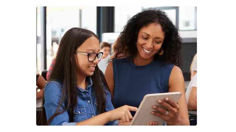 🖥️ New TELUS cross-border study reveals Canadians and Americans want companies to earn their trust in AI